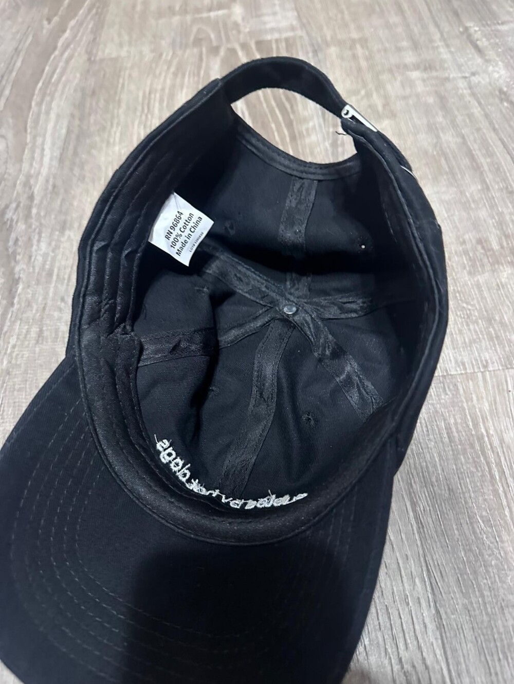 Black "Fueled by hot dogs" Embroidered Baseball Cap - Picture 3 of 3